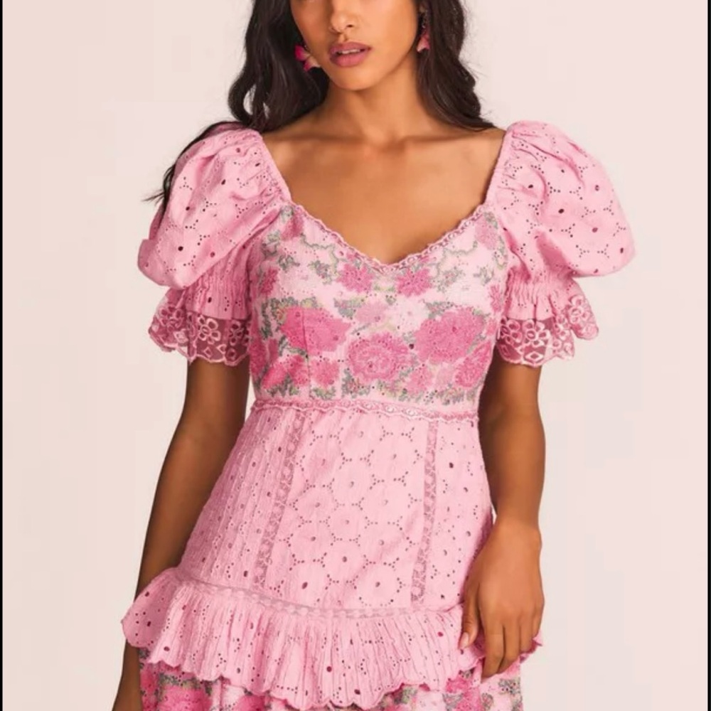 Pink Ruffled Mini Dress with Puff Sleeves and Sweetheart Neckline